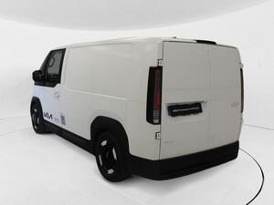 Kia PV5 Passenger PV5 Monovolumen BEV 51KWH ESSENTIAL AUTO 122 5P 23