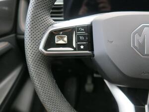 MG HS HS LUXURY 1.5T 170 CV 5P 13