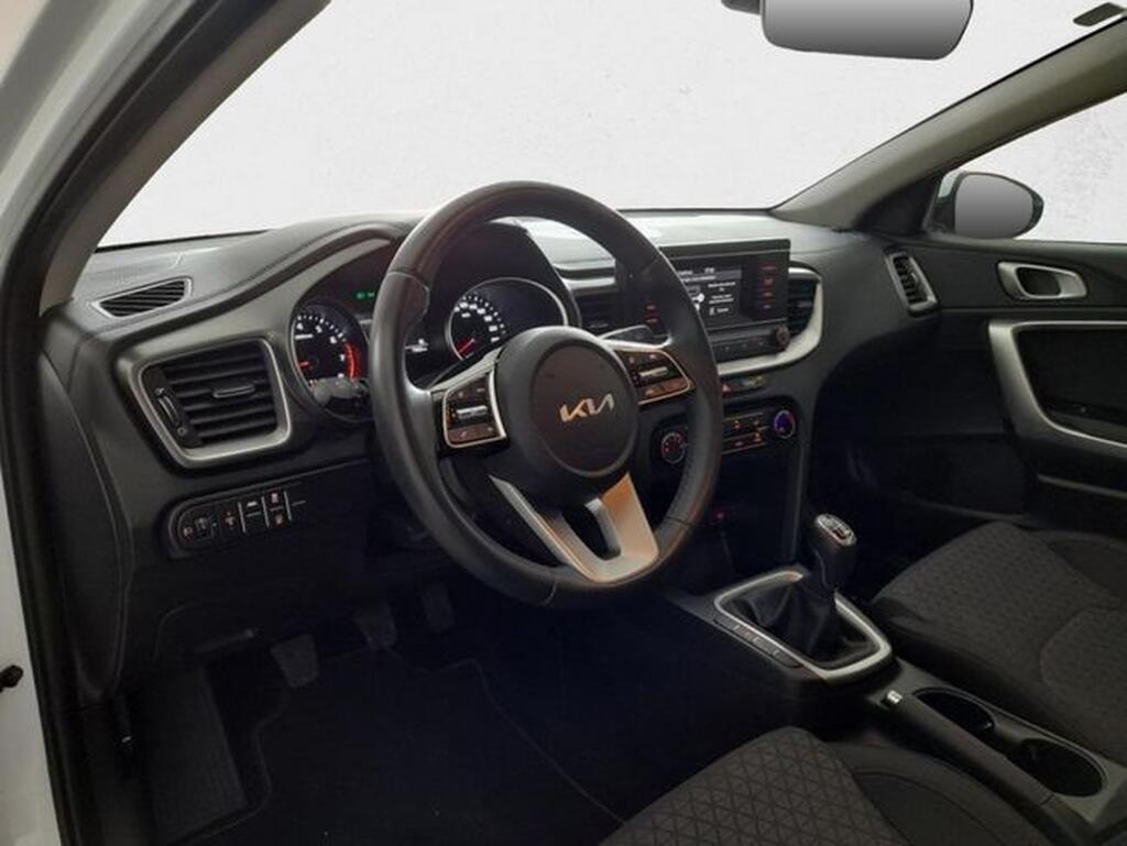 Kia Ceed CEED 1.0 T-GDI 100CV CONCEPT 5P 24
