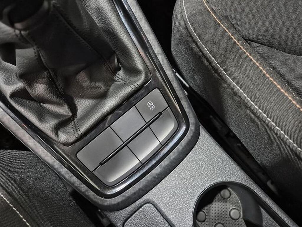 Skoda Kamiq KAMIQ 1.0 TSI 110 AMBITION 5P Segunda mano