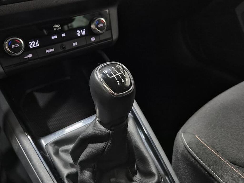 Skoda Kamiq KAMIQ 1.0 TSI 110 AMBITION 5P Segunda mano