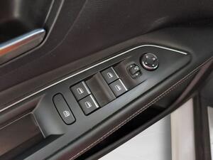 Peugeot 3008 3008 1.5 BLUEHDI 130 S&S GT 5P 12
