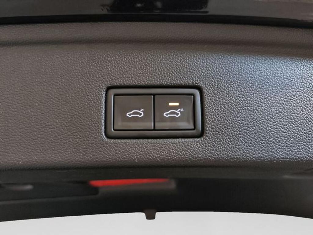Volkswagen Touareg TOUAREG 3.0 PHEV EHYBRID ATMOSPHERE 4WD AUT 5P Segunda mano