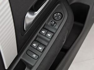 Citroën C4 C4 1.2 PURETECH 100 S&S LIVE PACK 5P 13