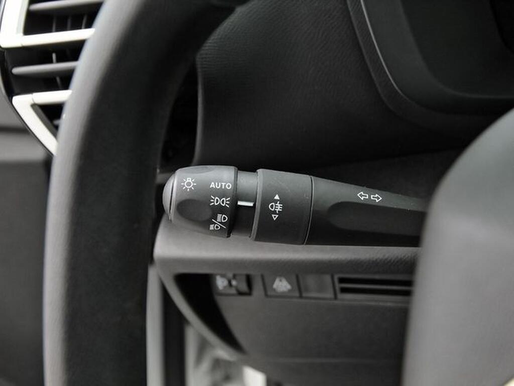Citroën C4 C4 1.2 PURETECH 100 S&S LIVE PACK 5P Segunda mano