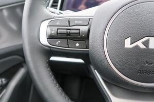 Kia Sportage SPORTAGE TECH 1.6 T-GDI HEV 239 CV 5P 12