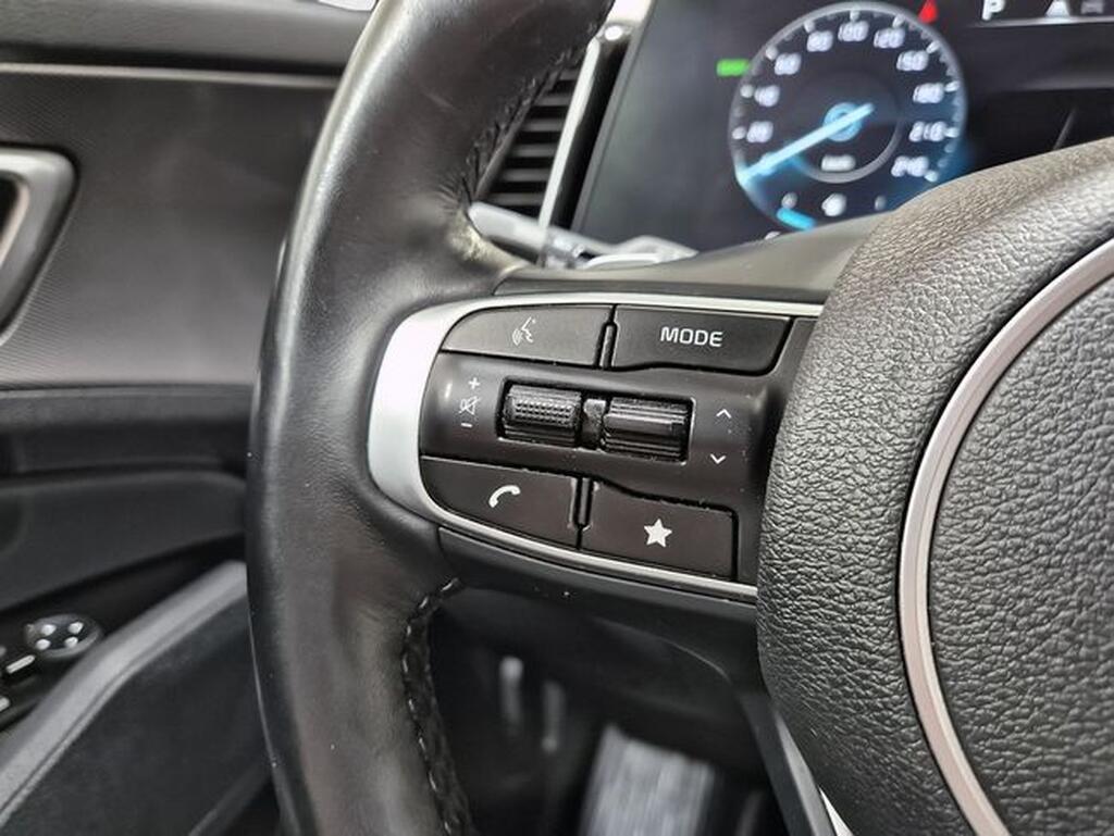 Kia Sportage SPORTAGE 1.6 T-GDI HEV TECH AUTO 5P Segunda mano