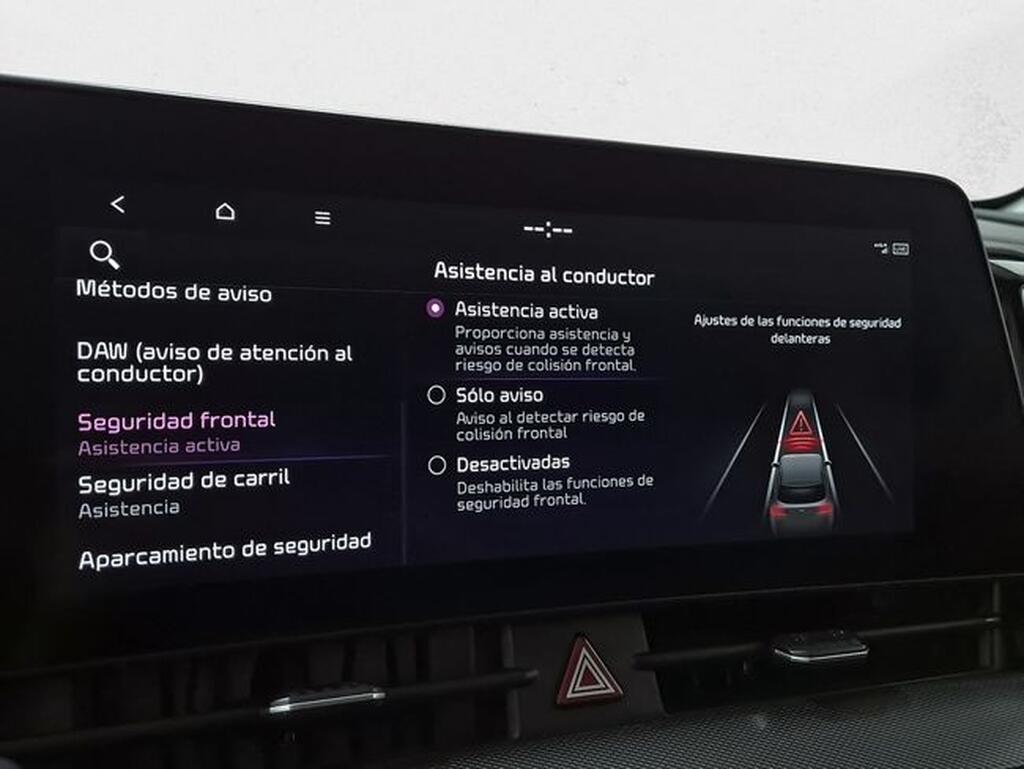 Kia Sportage SPORTAGE 1.6 T-GDI HEV TECH AUTO 5P Segunda mano