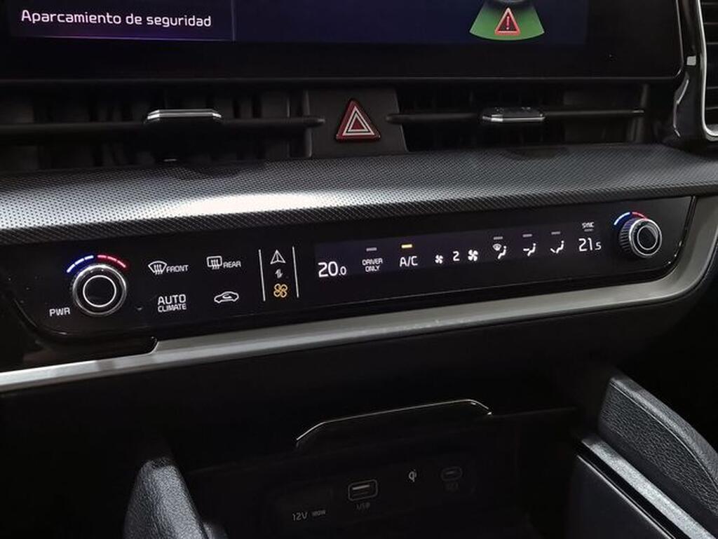 Kia Sportage SPORTAGE 1.6 T-GDI HEV TECH AUTO 5P Segunda mano