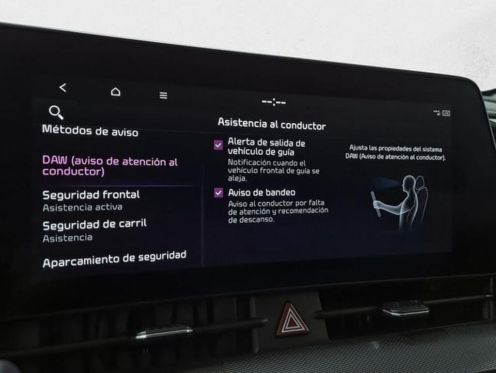 Kia Sportage SPORTAGE 1.6 T-GDI HEV TECH AUTO 5P Segunda mano