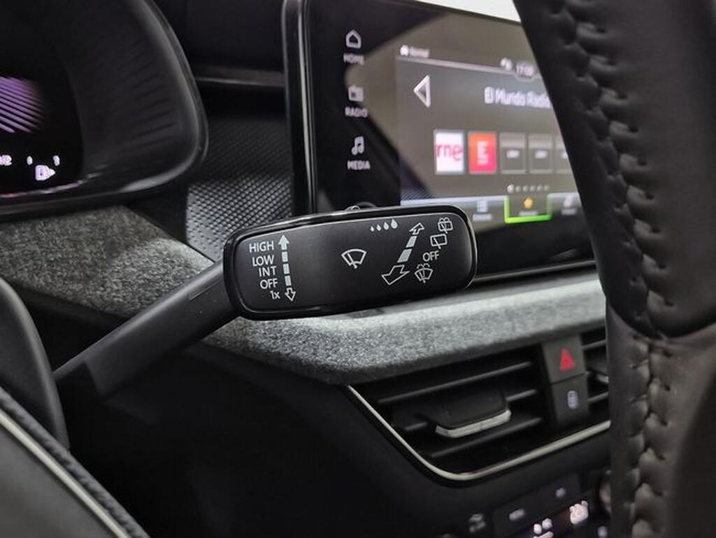 Skoda Kamiq KAMIQ 1.5 TSI SELECTION DSG 5P Segunda mano