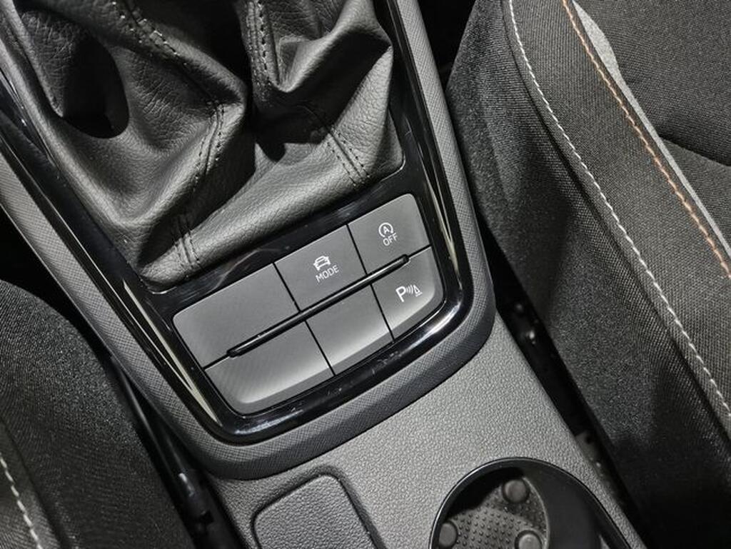 Skoda Kamiq KAMIQ 1.5 TSI SELECTION DSG 5P Segunda mano