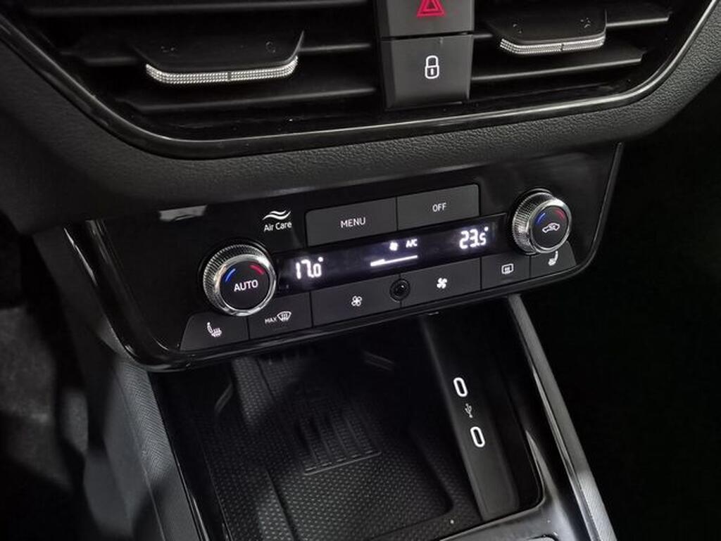 Skoda Kamiq KAMIQ 1.5 TSI SELECTION DSG 5P Segunda mano