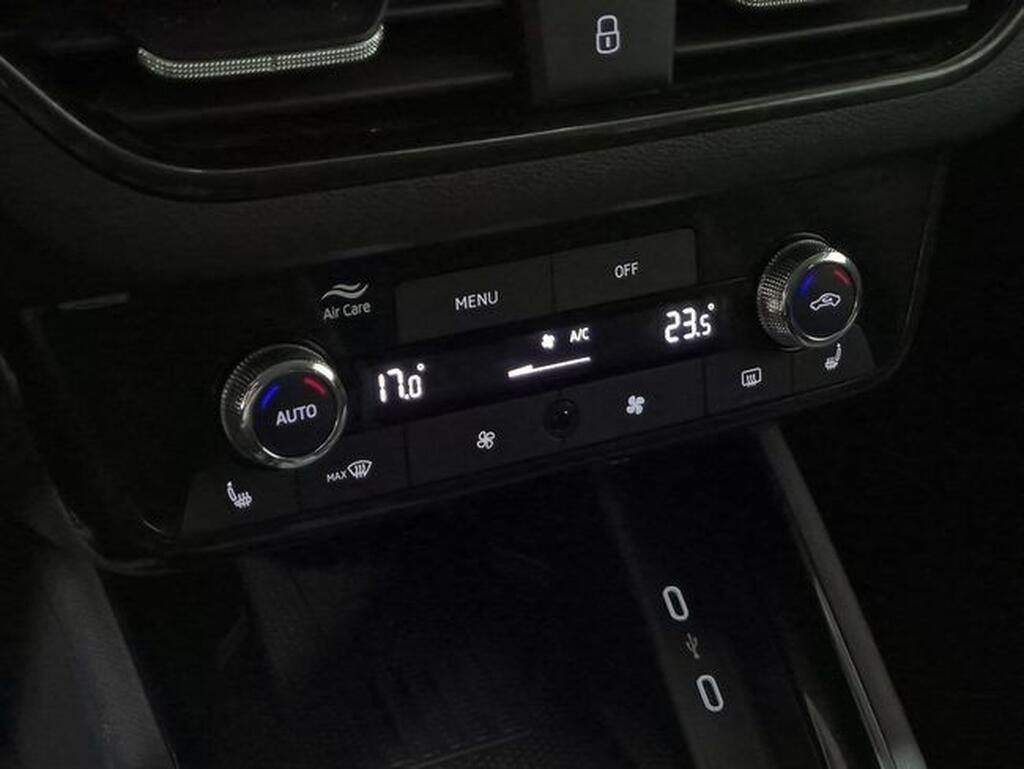 Skoda Kamiq KAMIQ 1.5 TSI SELECTION DSG 5P Segunda mano