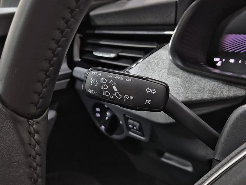Skoda Kamiq KAMIQ 1.5 TSI SELECTION DSG 5P Segunda mano