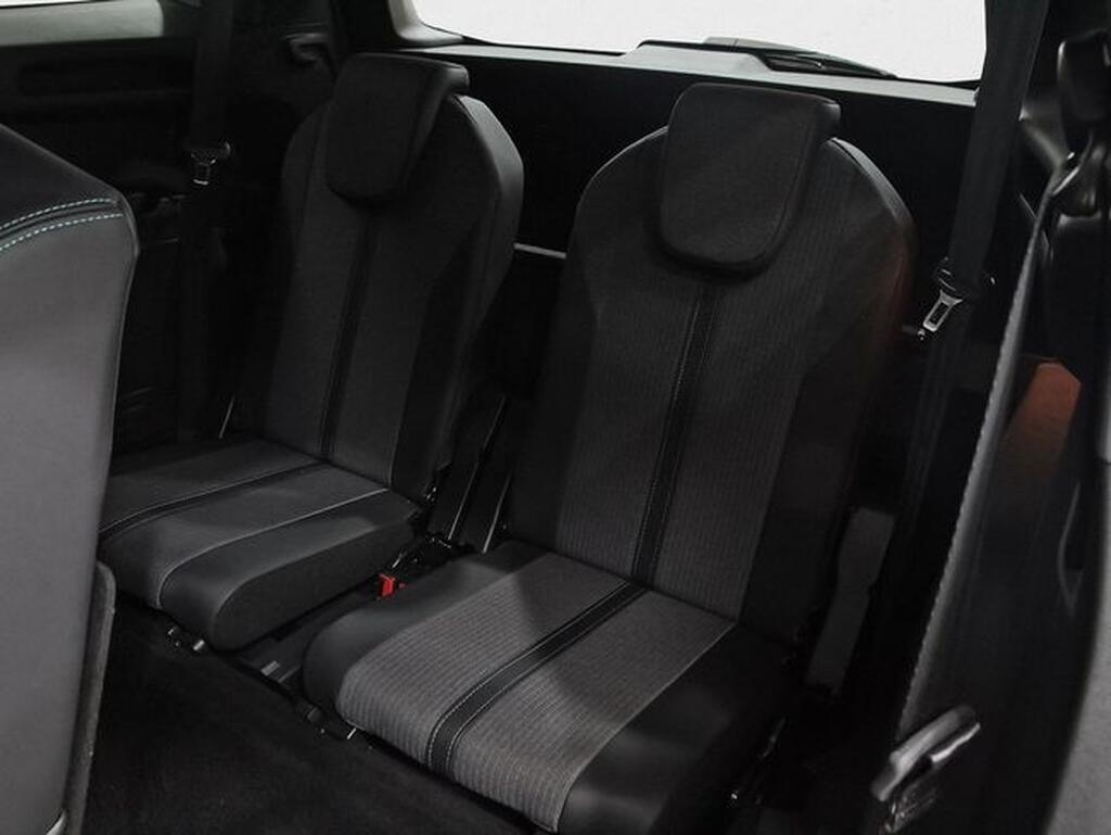 Peugeot 5008 5008 1.2 PURETECH 130 S&S ALLURE PACK 5P 7 PLAZAS Segunda mano