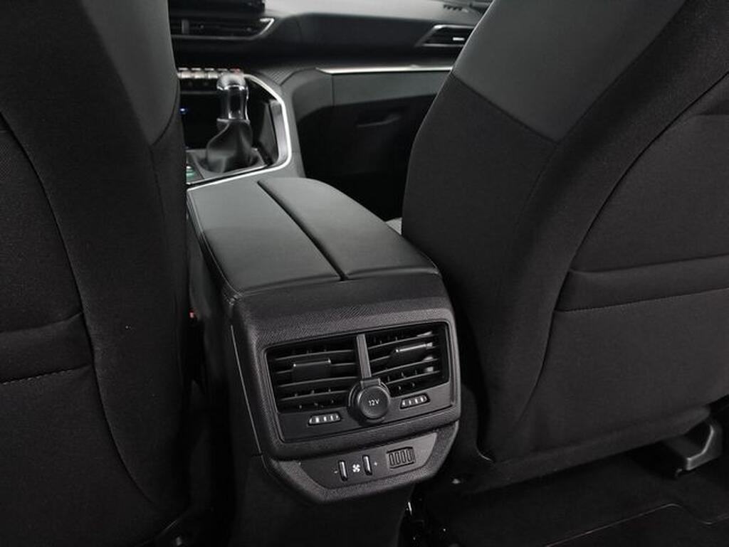 Peugeot 5008 5008 1.2 PURETECH 130 S&S ALLURE PACK 5P 7 PLAZAS Segunda mano