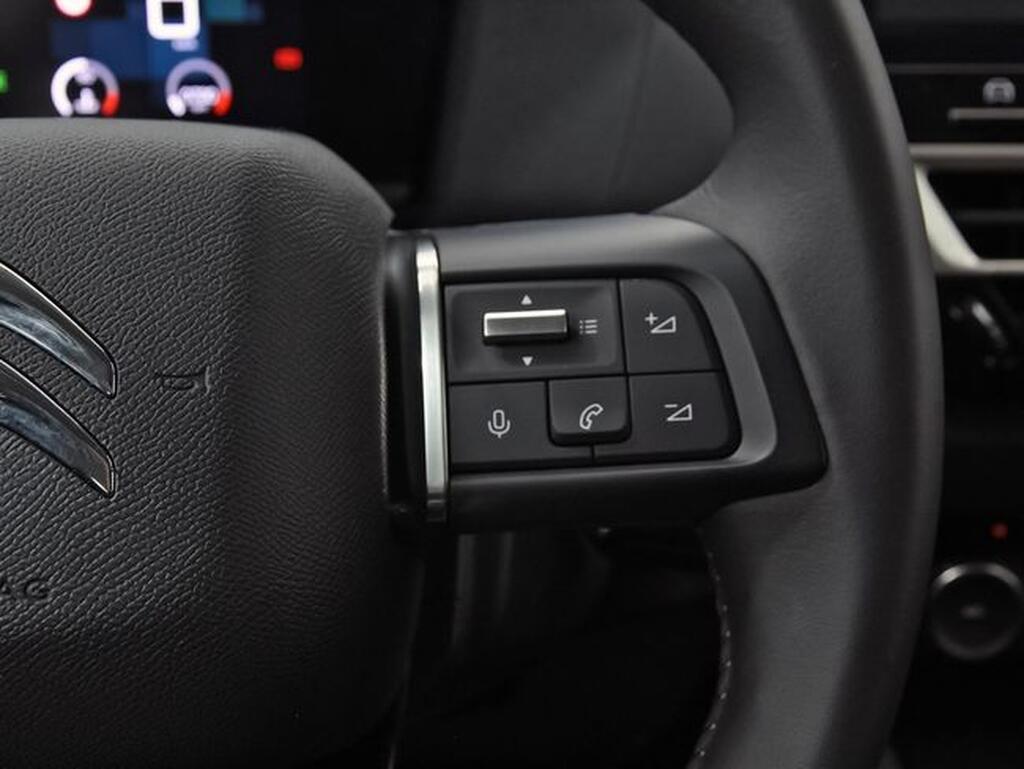 Citroën C4 * C4 1.2 PURETECH 130 PLUS 5P 19