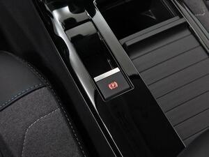 Citroën C4 * C4 1.2 PURETECH 130 PLUS 5P 29