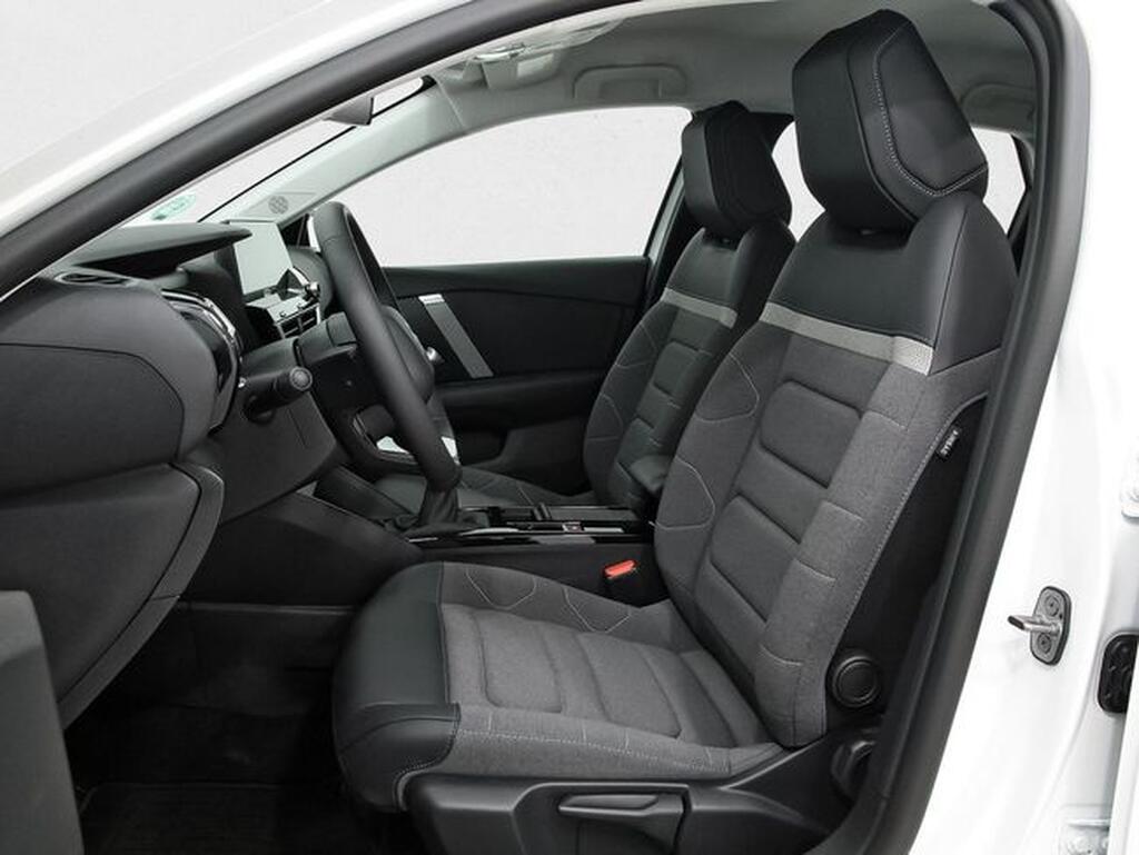 Citroën C4 * C4 1.2 PURETECH 130 PLUS 5P 8