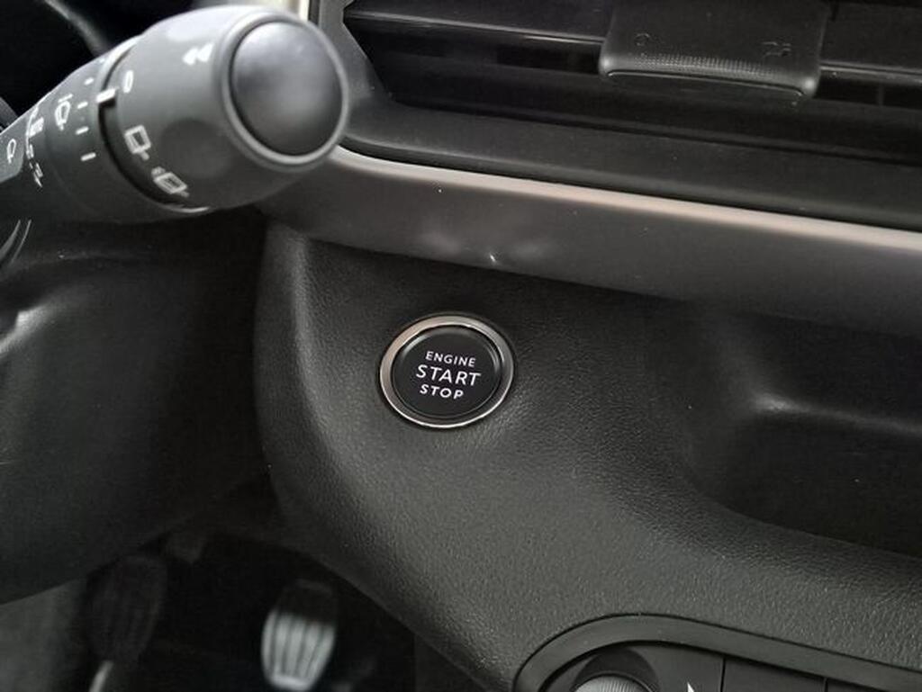 Jeep Avenger AVENGER 1.2 G 100 SUMMIT 5P Segunda mano