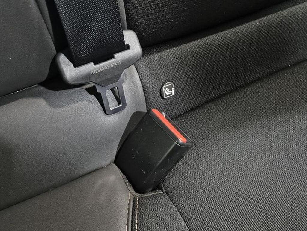 Jeep Avenger AVENGER 1.2 G 100 ALTITUDE 5P Segunda mano