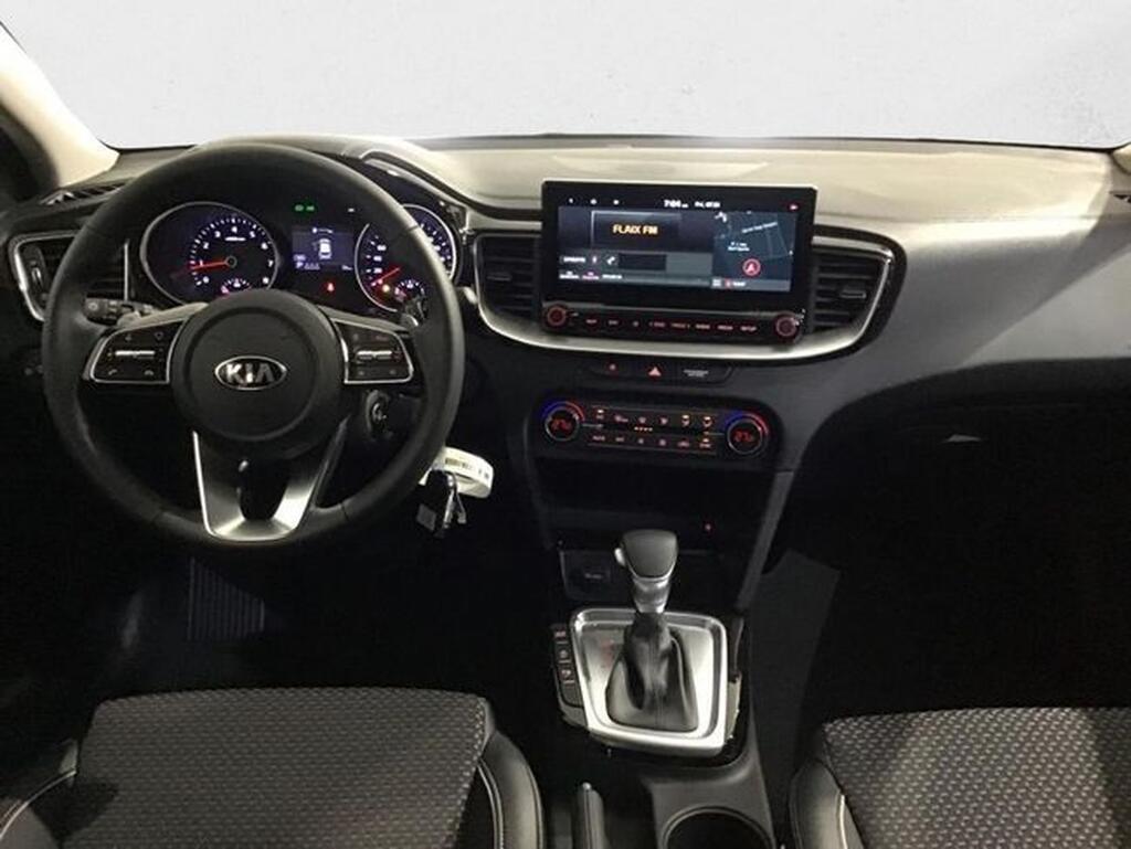 Kia Ceed CEED 1.6 MHEV 136CV TECH DCT 5P Segunda mano