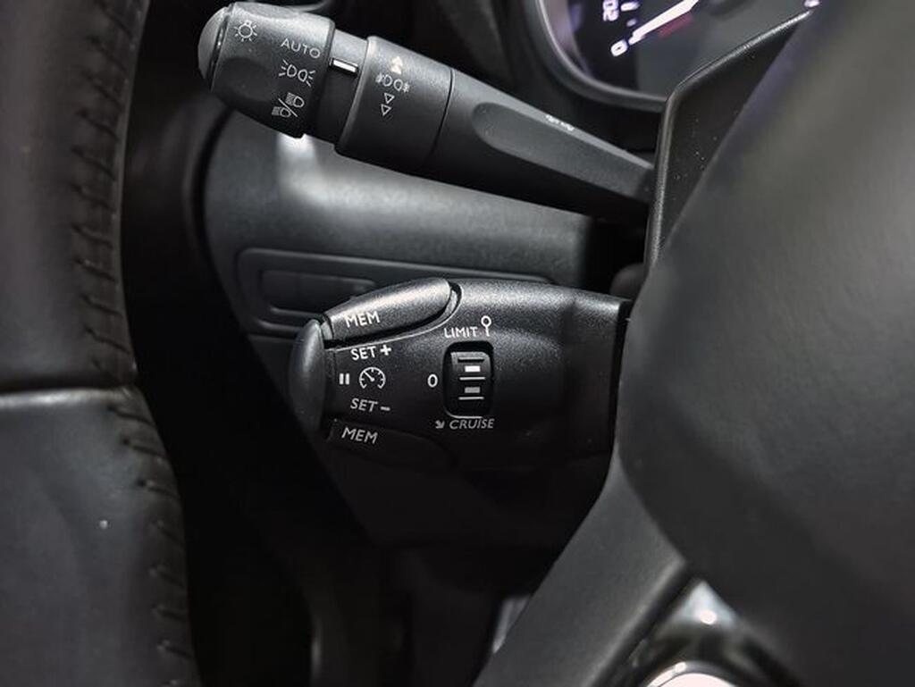 Citroën C3 Aircross C3 AIRCROSS 1.5 BLUEHDI 110 SHINE PACK 5P Segunda mano