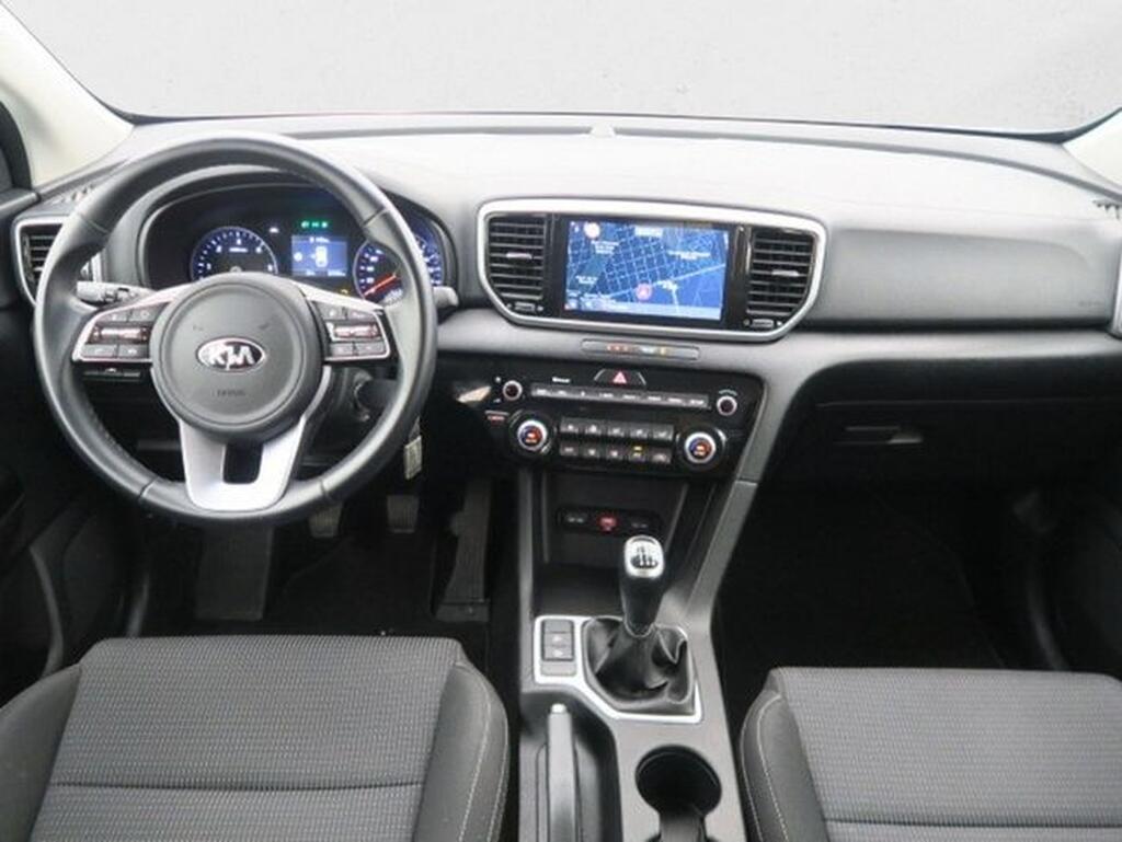 Kia Sportage SPORTAGE SUV 1.6 MHEV 100KW DRIVE 2WD 136 5P Segunda mano