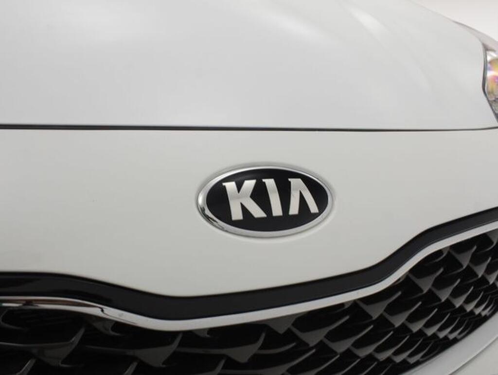 Kia Sportage SPORTAGE SUV 1.6 MHEV 100KW DRIVE 2WD 136 5P Segunda mano