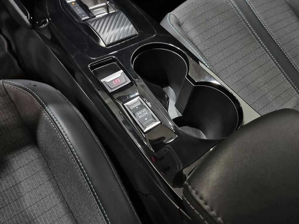 Peugeot 208 208 1.2 PURETECH 100 EAT8 ALLURE PACK 5P Segunda mano