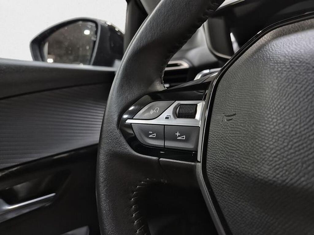 Peugeot 208 208 1.2 PURETECH 100 EAT8 ALLURE PACK 5P Segunda mano