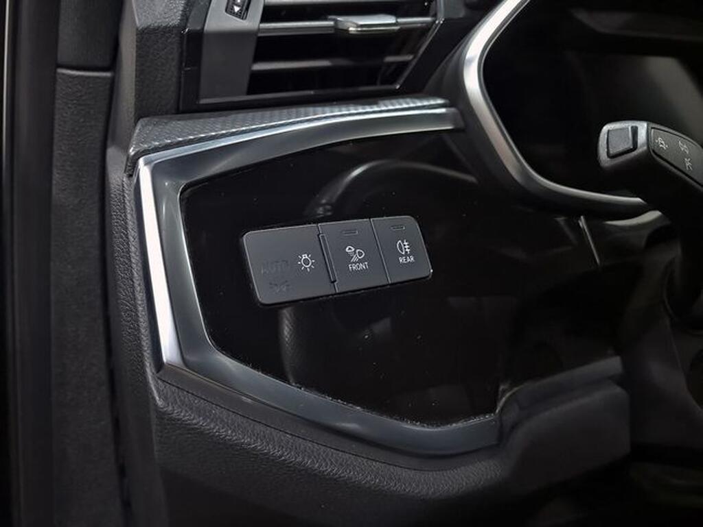 Audi Q3 Sportback Q3 SPORTBACK BLACK LINE 2.0 35 TDI 150 CV S TRONIC 5P Segunda mano