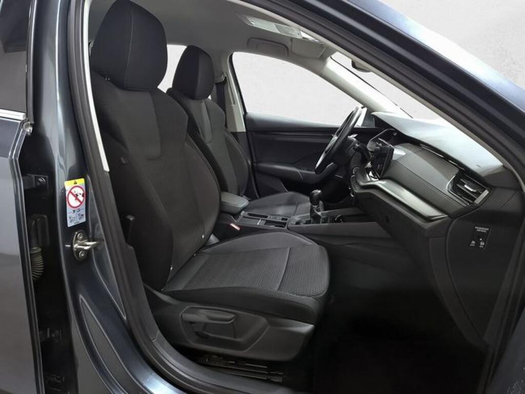 Skoda Octavia OCTAVIA COMBI 2.0 TDI 150 AMBITION 5P (RUEDA REPUESTO) Segunda mano