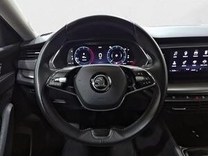Skoda Octavia OCTAVIA COMBI 2.0 TDI 150 AMBITION 5P (RUEDA REPUESTO) 19