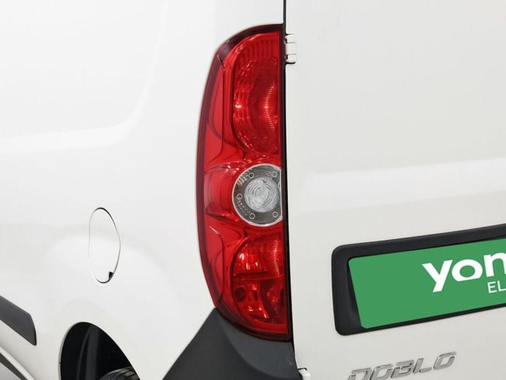 Fiat Doblo DOBLO CARGO 1.6 MJET 90 EUD6 F L1H1 SX 4P Segunda mano