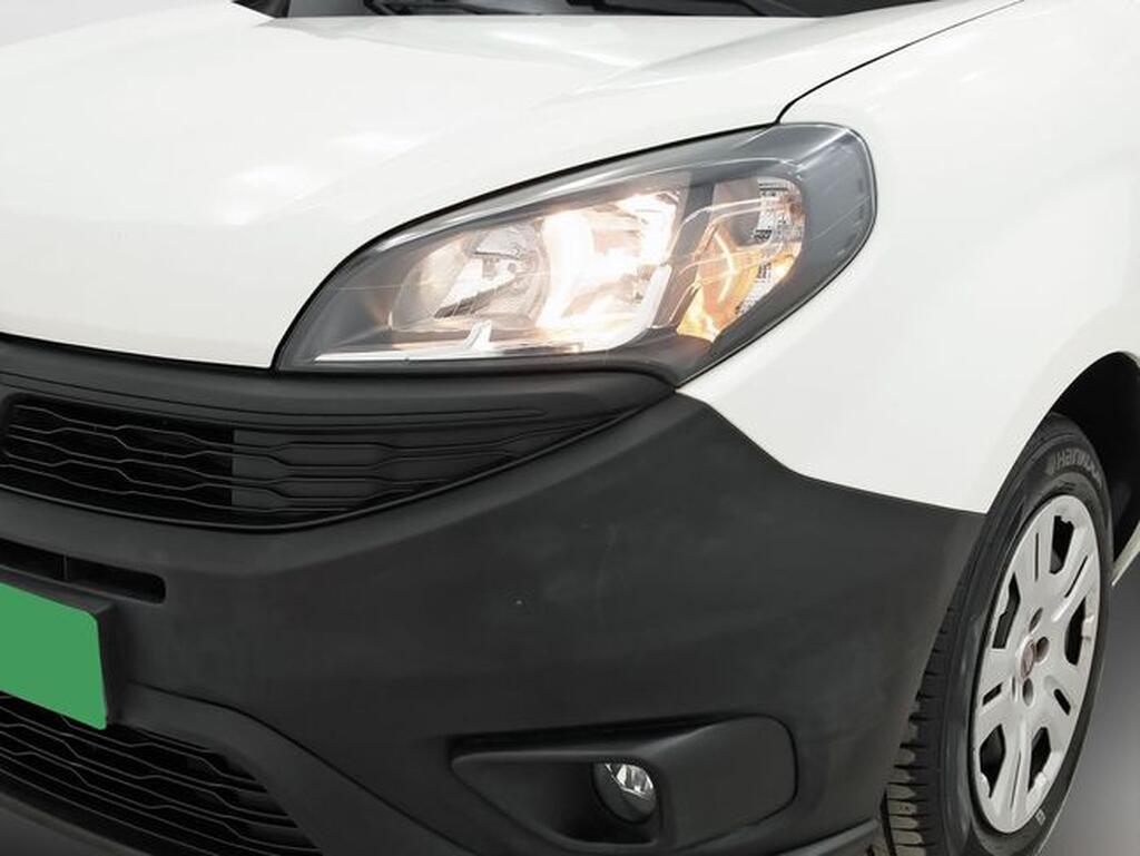 Fiat Doblo DOBLO CARGO 1.6 MJET 90 EUD6 F L1H1 SX 4P Segunda mano