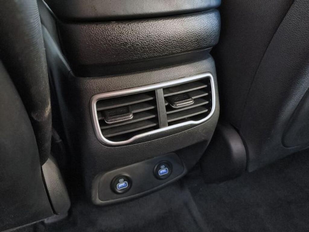 Hyundai Santa Fe SANTA FE 1.6 TGDI HEV KLASS AUTO 2WD 5P 7 PLAZAS Segunda mano