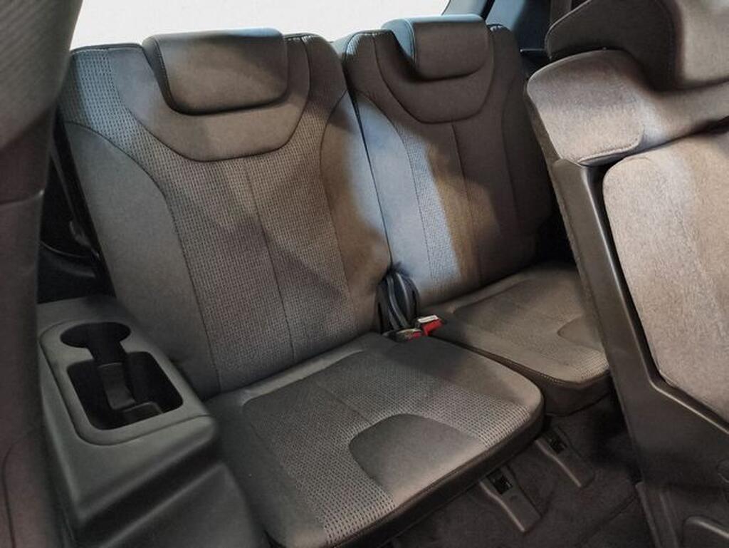 Hyundai Santa Fe SANTA FE 1.6 TGDI HEV KLASS AUTO 2WD 5P 7 PLAZAS Segunda mano