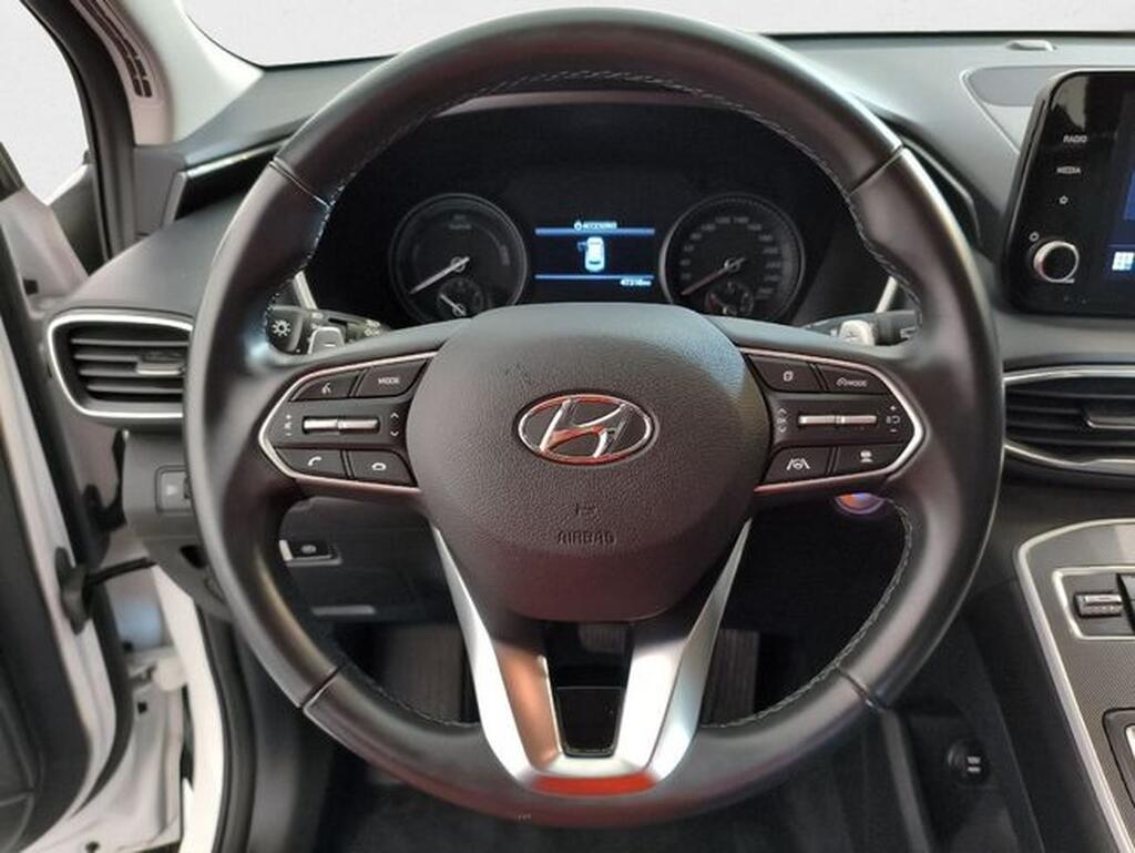 Hyundai Santa Fe SANTA FE 1.6 TGDI HEV KLASS AUTO 2WD 5P 7 PLAZAS Segunda mano
