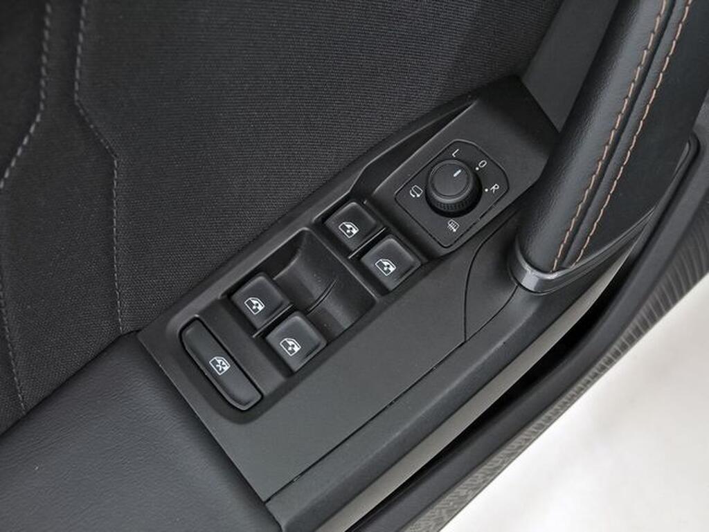 CUPRA Formentor FORMENTOR 1.5 ETSI MHEV 150 DSG 5P Segunda mano