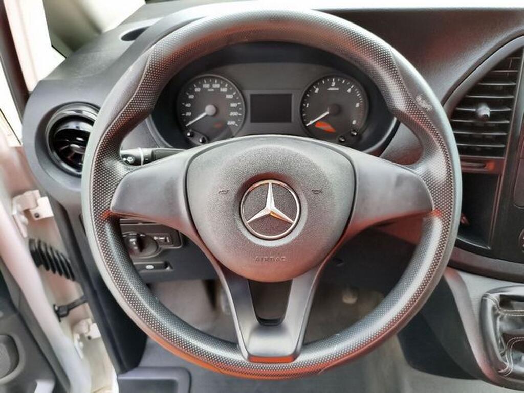 Mercedes Vito VITO FURGON 1.7 CDI 110CDI TD SWB COMPACT 4P Segunda mano