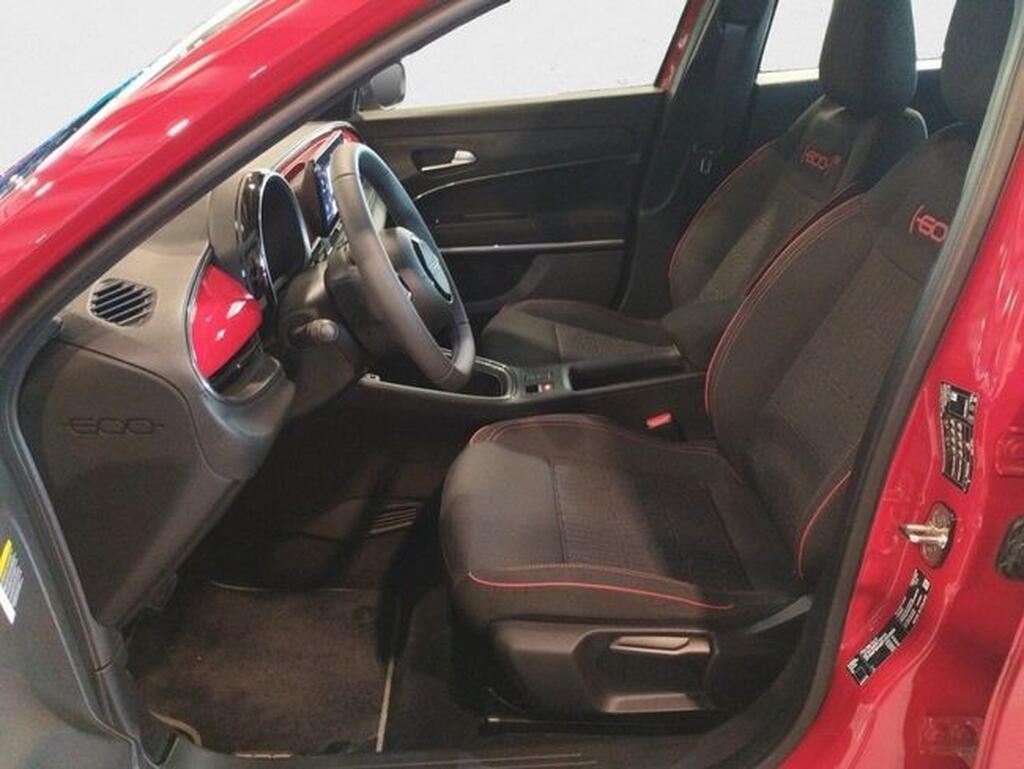 Fiat 600 600e RED 54kwh 115kw (156cv) Segunda mano