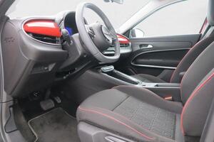 Fiat 600 600e RED 54kwh 115kw (156cv) 7