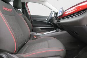 Fiat 600 600e RED 54kwh 115kw (156cv) 17