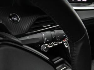 Peugeot 208 208 1.2 PURETECH 100 ALLURE PACK 5P 18