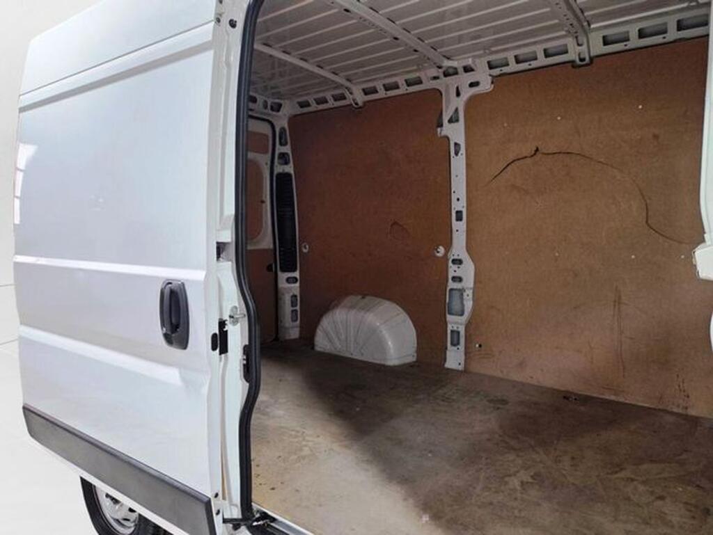 Peugeot Boxer BOXER FG 2.2 BHDI 120 L2H2 3.3T 4P 16