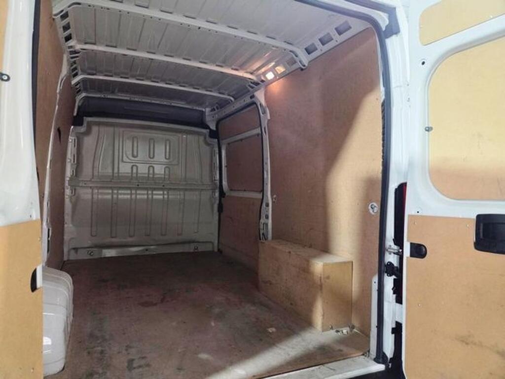 Peugeot Boxer BOXER FG 2.2 BHDI 120 L2H2 3.3T 4P 12