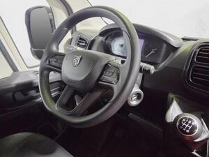 Peugeot Boxer BOXER FG 2.2 BHDI 120 L2H2 3.3T 4P 31