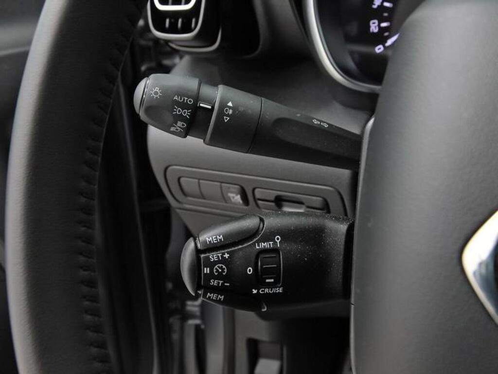 Citroën C3 Aircross C3 AIRCROSS 1.2 PURETECH 110 PLUS 5P Segunda mano